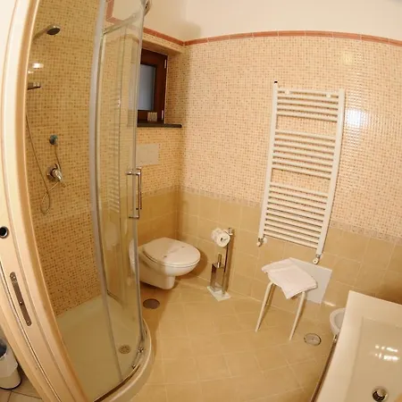 Oda ve Kahvaltı A 2 Passi Dagli Dei Agerola