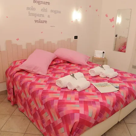 Bed and breakfast A 2 Passi Dagli Dei 2*